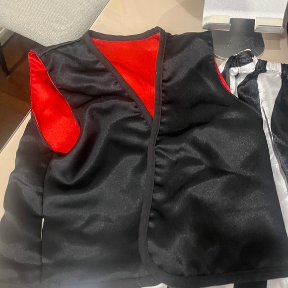 Children's Pirate Play / Halloween Costume - Picture 4 of 5